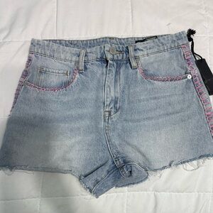 Blank nyc denim shorts size 26